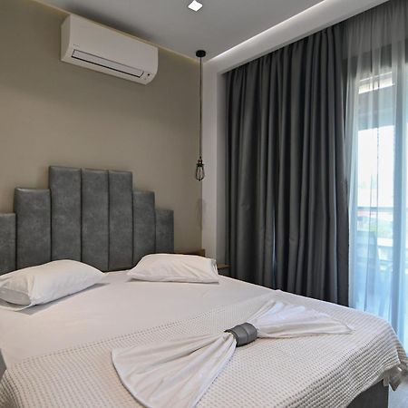 Amalia Rooms Sea View Vrasná エクステリア 写真
