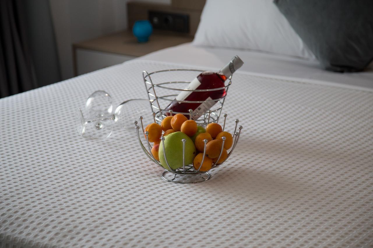 Amalia Rooms Sea View Vrasná エクステリア 写真